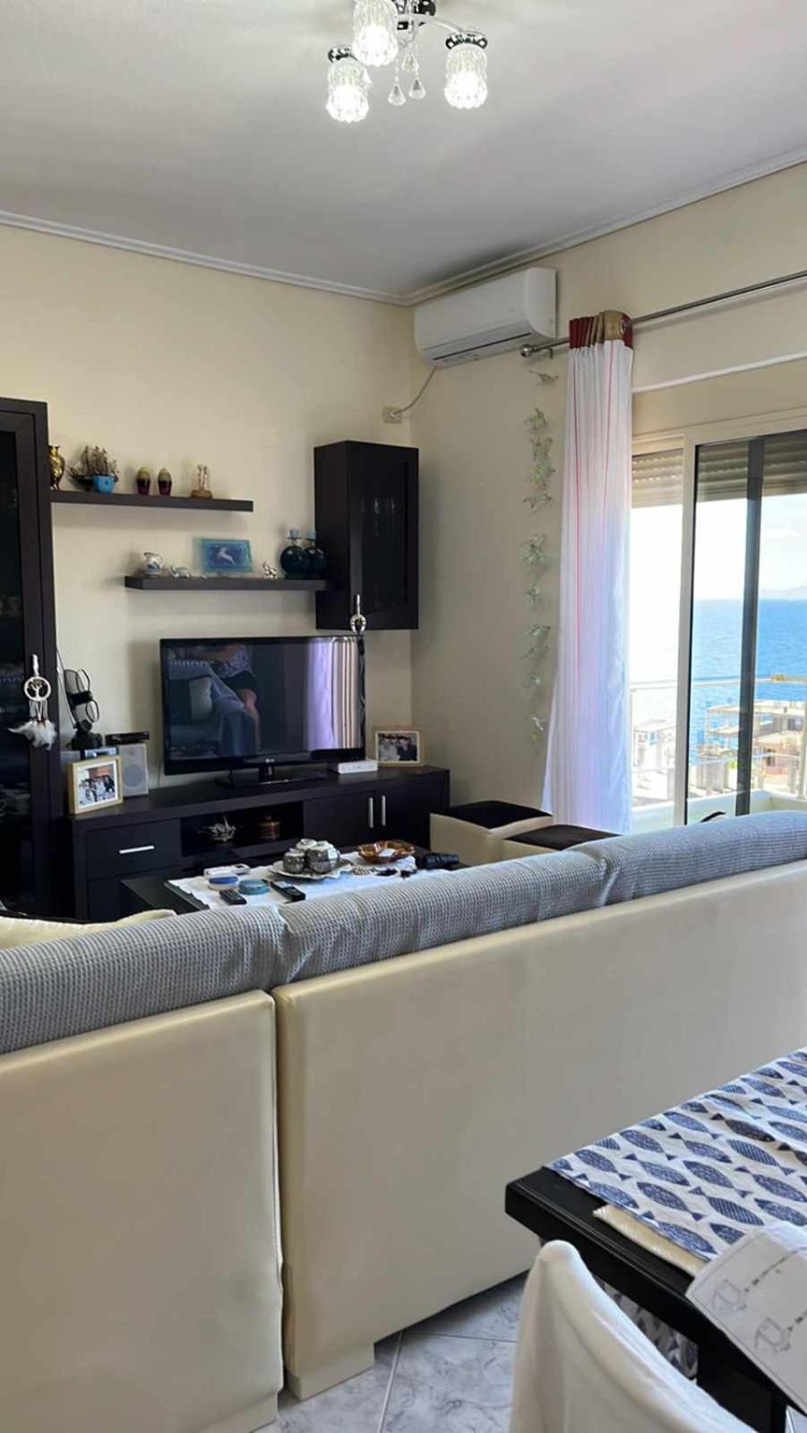 Cozy Sea Apartment Sarandë Esterno foto