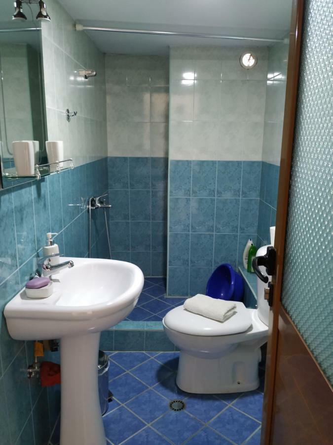 Cozy Sea Apartment Sarandë Esterno foto